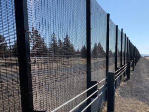 Betafence-US-Securifor4D-crash-rated-fence-V2-1400x1050